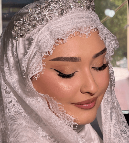 Sara Koni, professional makeup artist